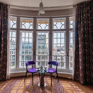 https://the-alchemist-apartment.praguehotelsweb.com